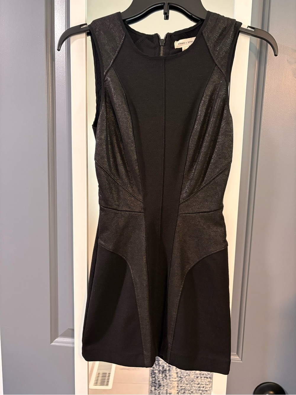 silence + noise Black Textured Panel Sleeveless Dress